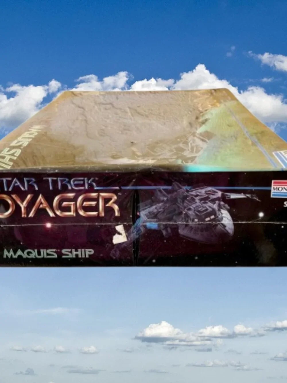 Star Trek Voyager Maquis Ship Vintage 1995 Monogram 3605 New sealed box dented